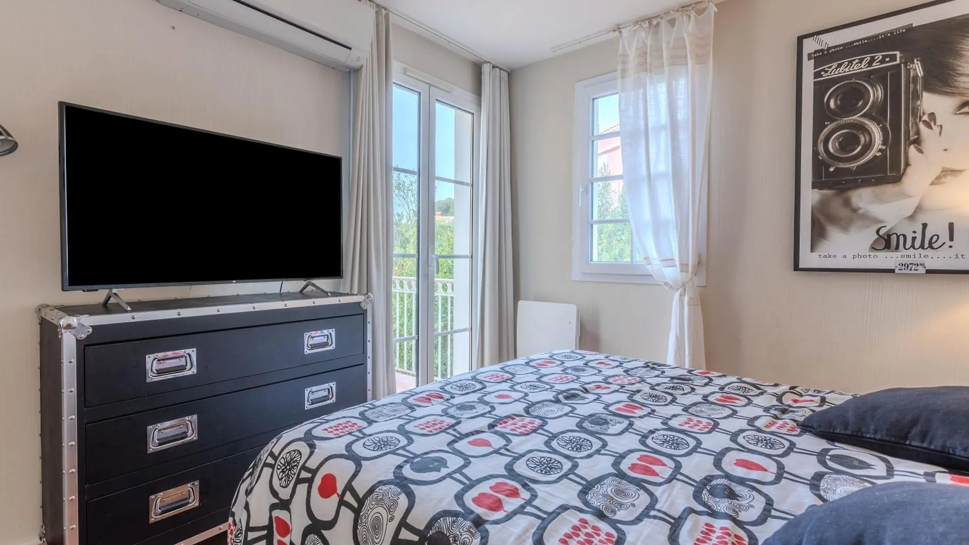 Apartment Appartement Grande Terrasse Vue Mer Saint-Raphael